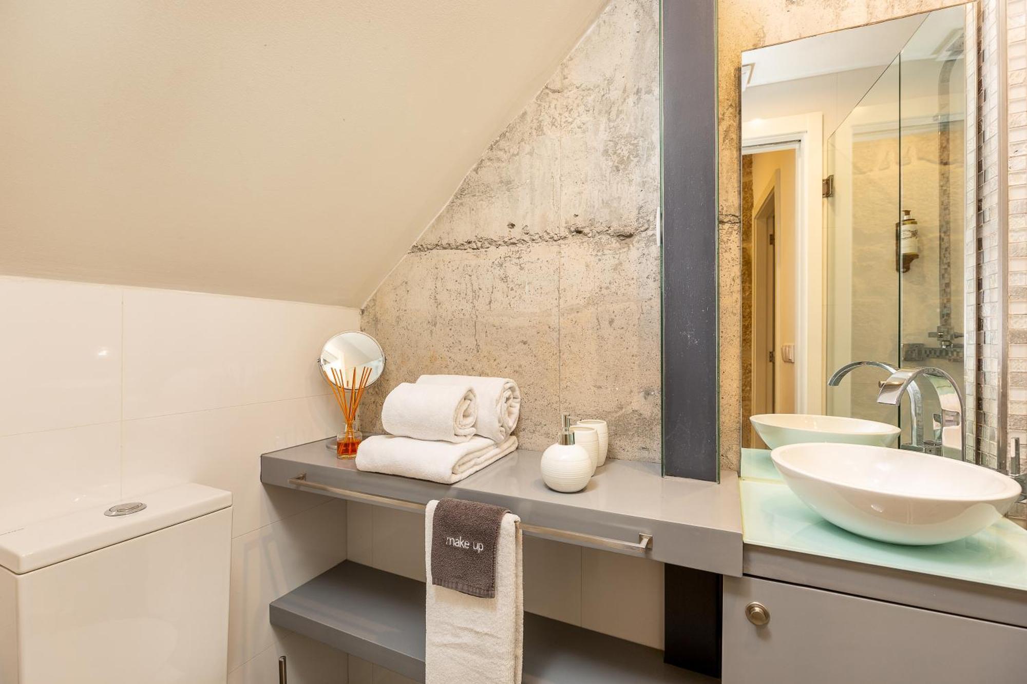 Youropo - Ribeira Porto Phòng bức ảnh